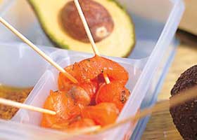 recipe image Gemarineerde zalm met avocado en mosterddressing