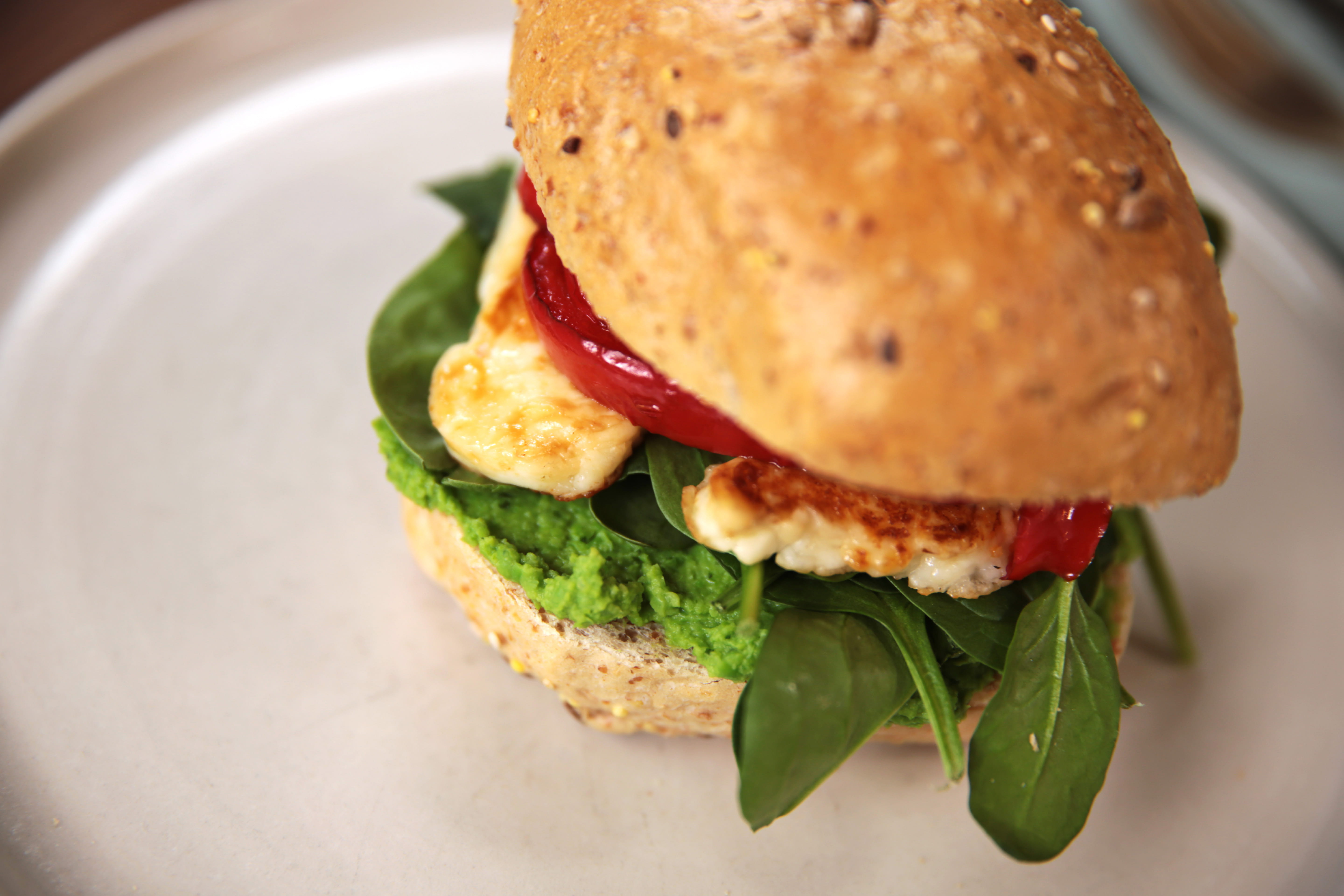 recipe image Halloumi burger