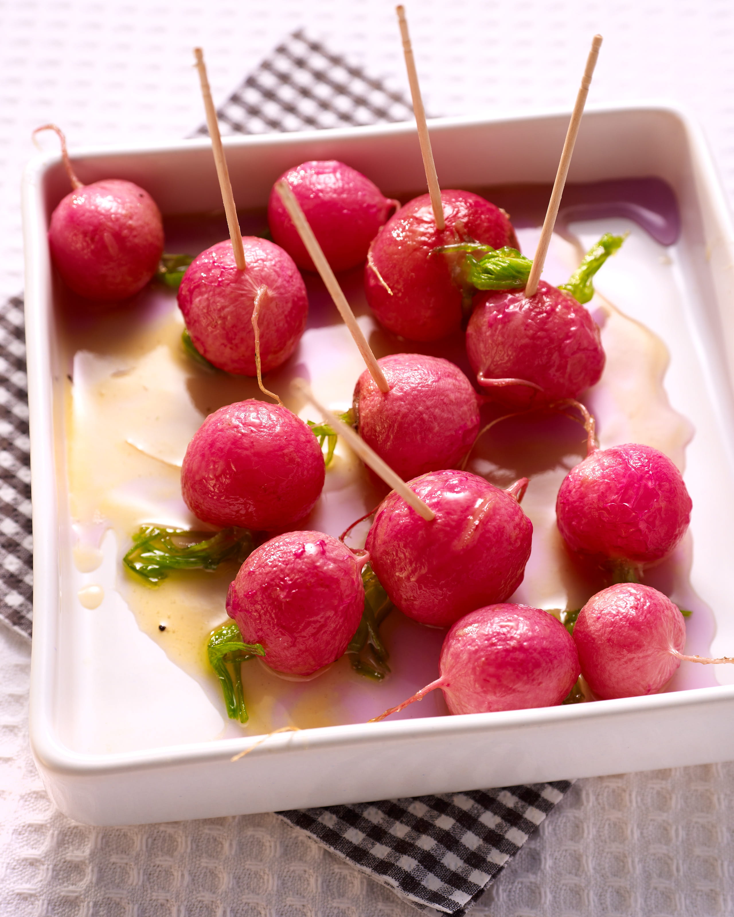 recipe image Gekonfijte radijsjes