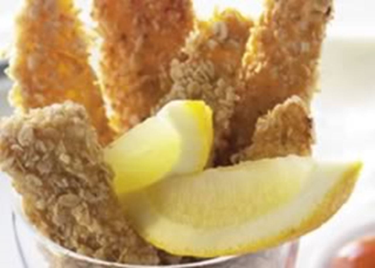 recipe image Huisgemaakt vissticks met havermout en komkommersaus