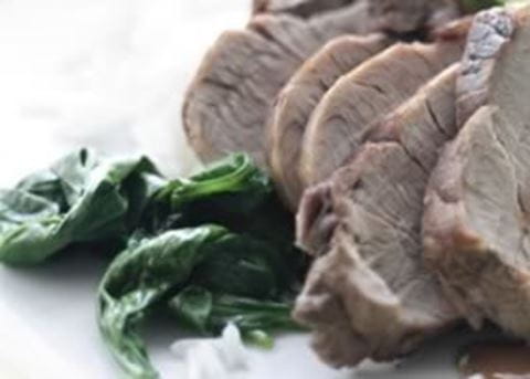 recipe image Varkenshaasje in de pan met rode wijn