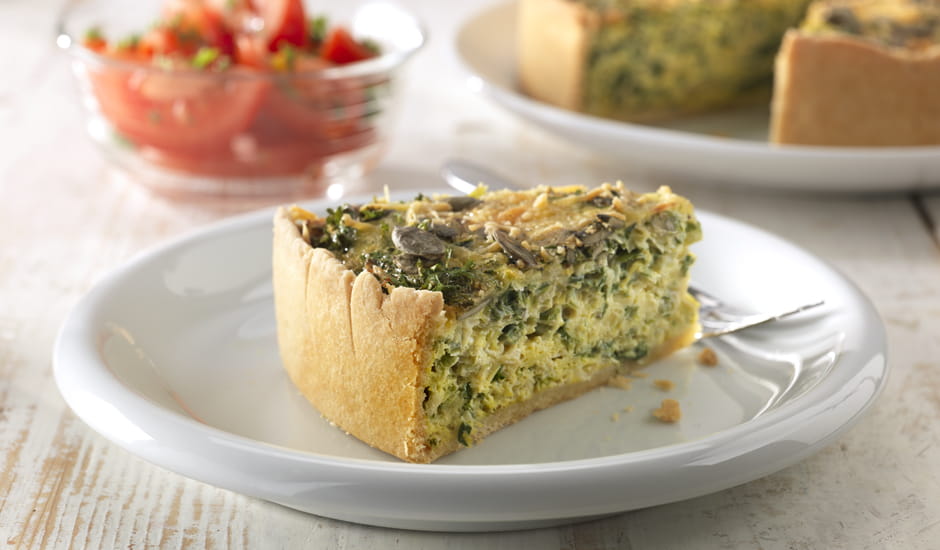 recipe image Kaasquiche met prei en een tomatensalade