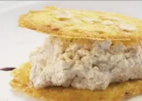 recipe image Amandelkrokant gevuld met kastanjes