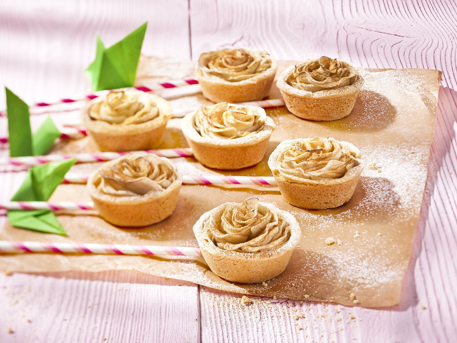 recipe image Roosvormige appelcupcakes