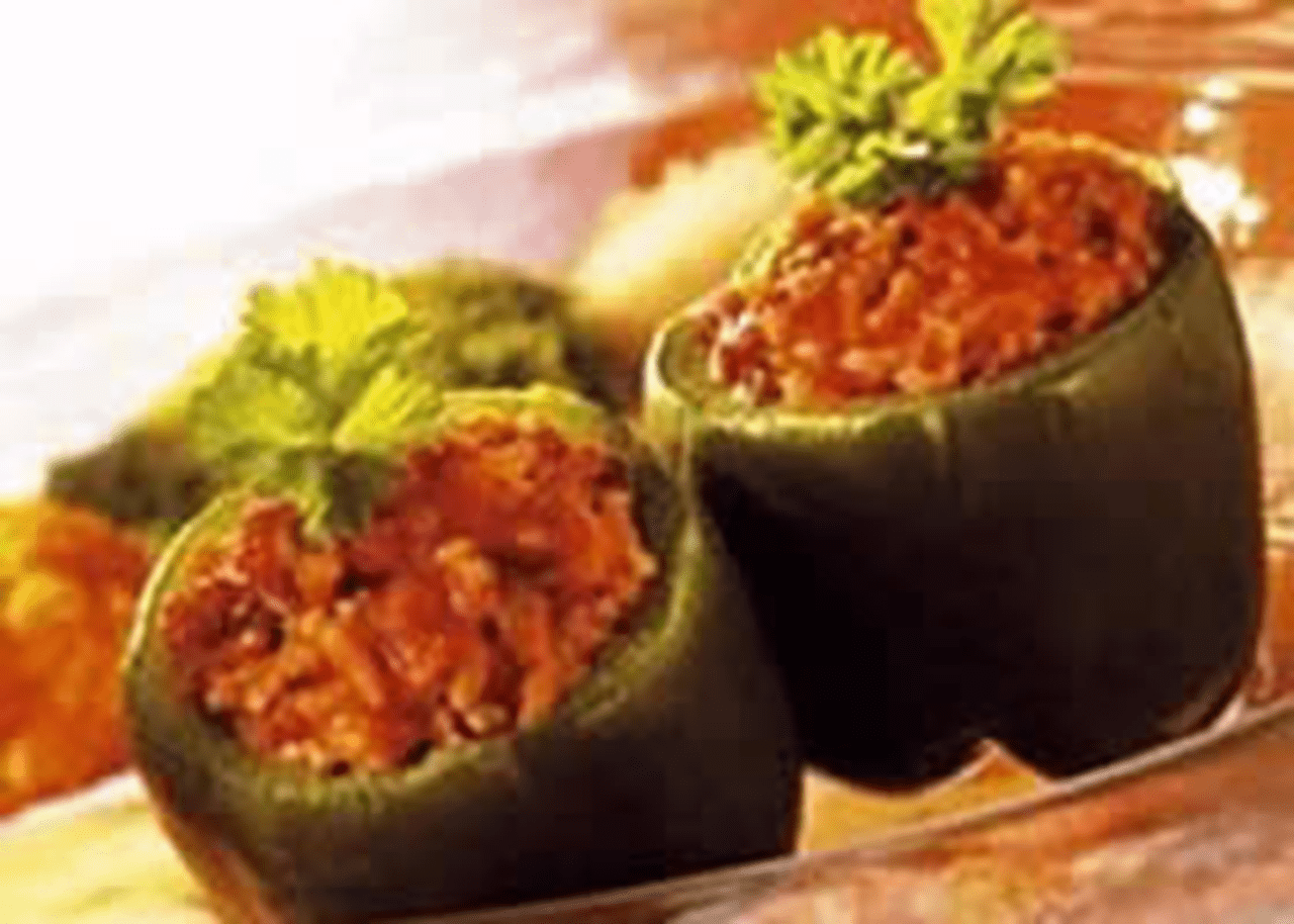 recipe image Gevulde paprika's met groentepuree